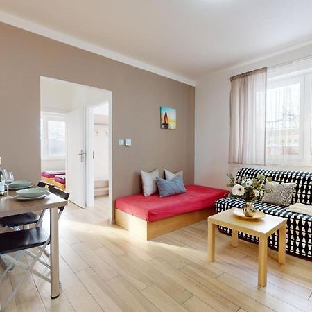 Apartman Dubova ميلوفيتسي المظهر الخارجي الصورة